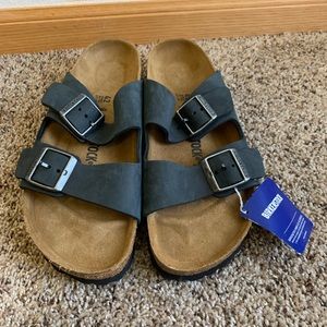 Navy Arizona Birks